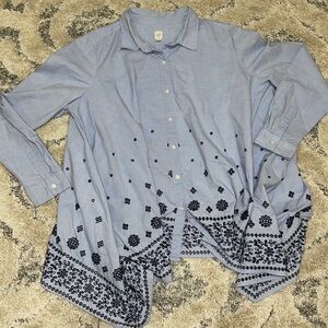 Gap Embroidery Flowy Button front Blouse